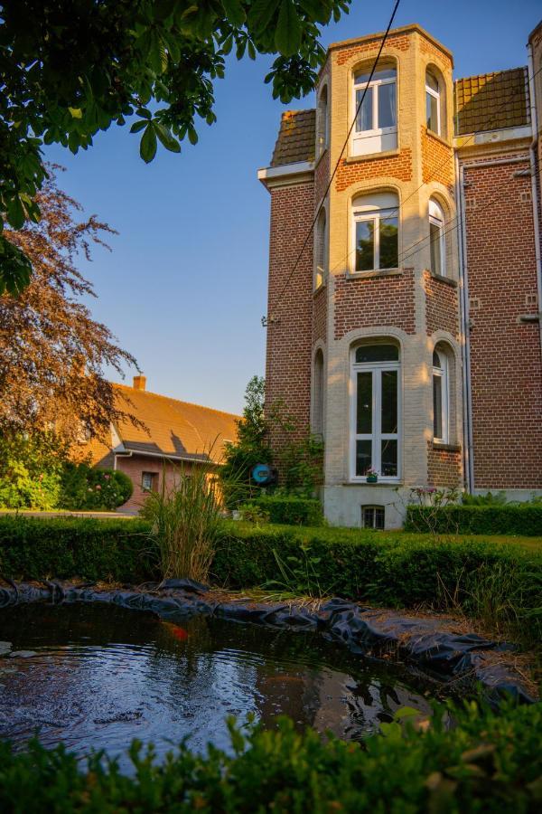 Chambre Au Chateau De St-Pierre-Brouck Saint-Pierre-Brouck Exterior foto